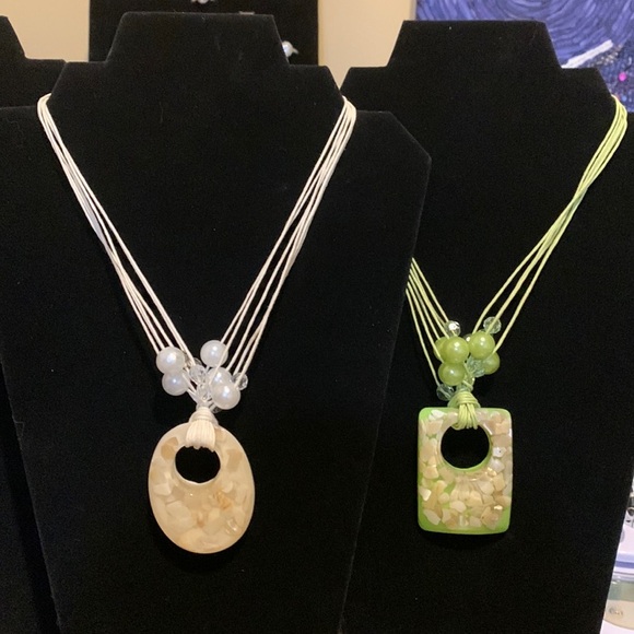 ♥️ Sale 3for$15! Two Pendant necklaces w/crushed seashell on 6 strand cord - Picture 1 of 4